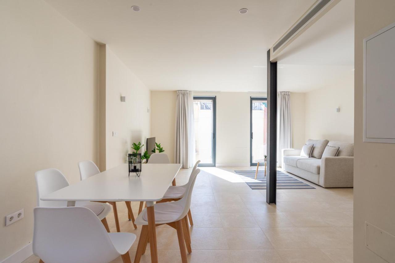 Urbe10 Carreteria Big Terrace Suite Malaga Exterior photo