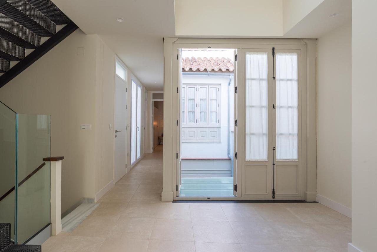 Urbe10 Carreteria Big Terrace Suite Malaga Exterior photo
